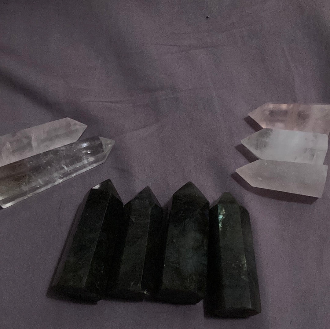 Crystal points